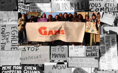 GAMS België toonde haar betrokkenheid bij de rechten van vrouwen tijdens de demonstratie op 8 maart